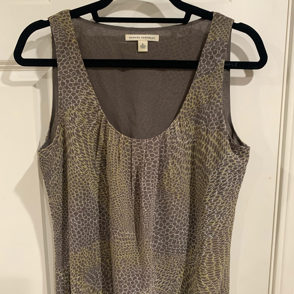Banana Republic print blouse women Size Small